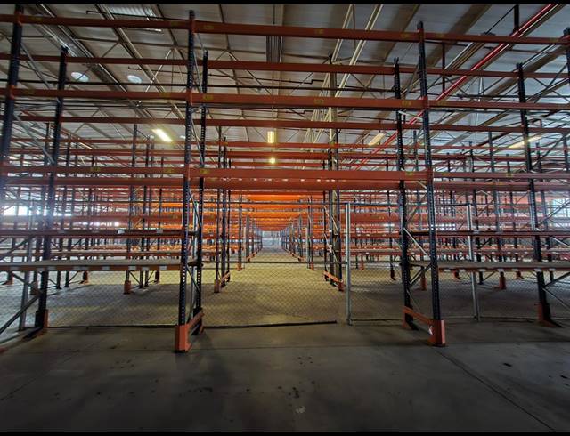 12,732M² WAREHOUSE TO LET IN HERIOTDALE